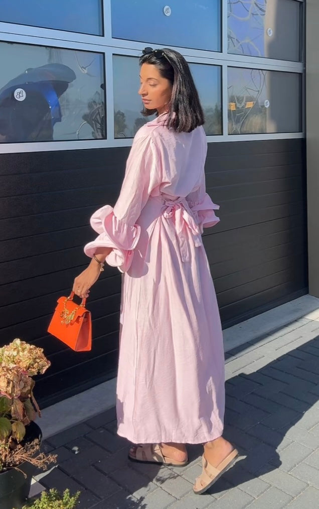 Jurk met ruffles baby pink - M5250