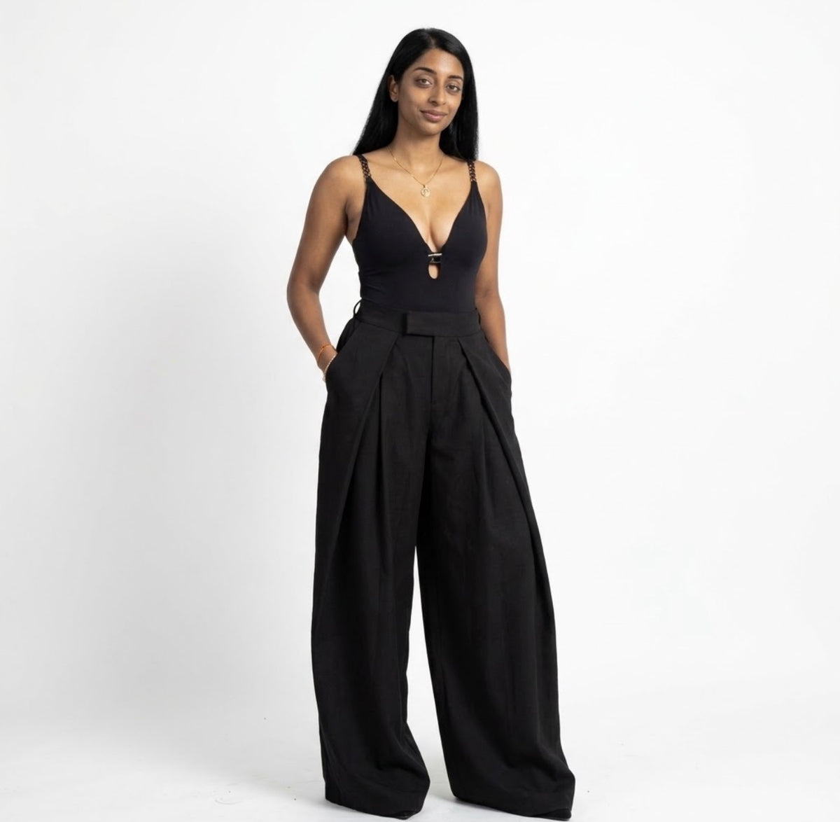 Stijlvolle Wijdvallende Beige Pantalon – Elegante & Tijdloze Damesbroek