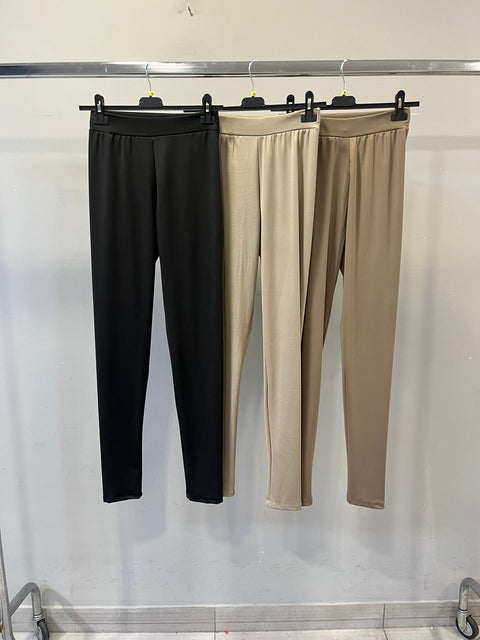 Seamsless glans legging - zwart SQ03