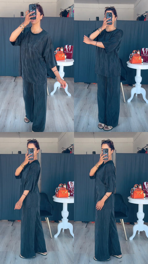 Plisse oversized blouse met korte mouwen en rekbare broek cream