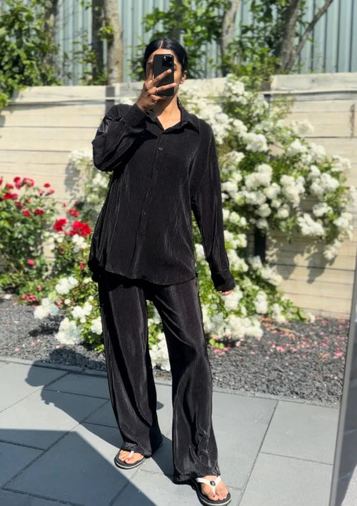 AMBER PLISSE TWINSET