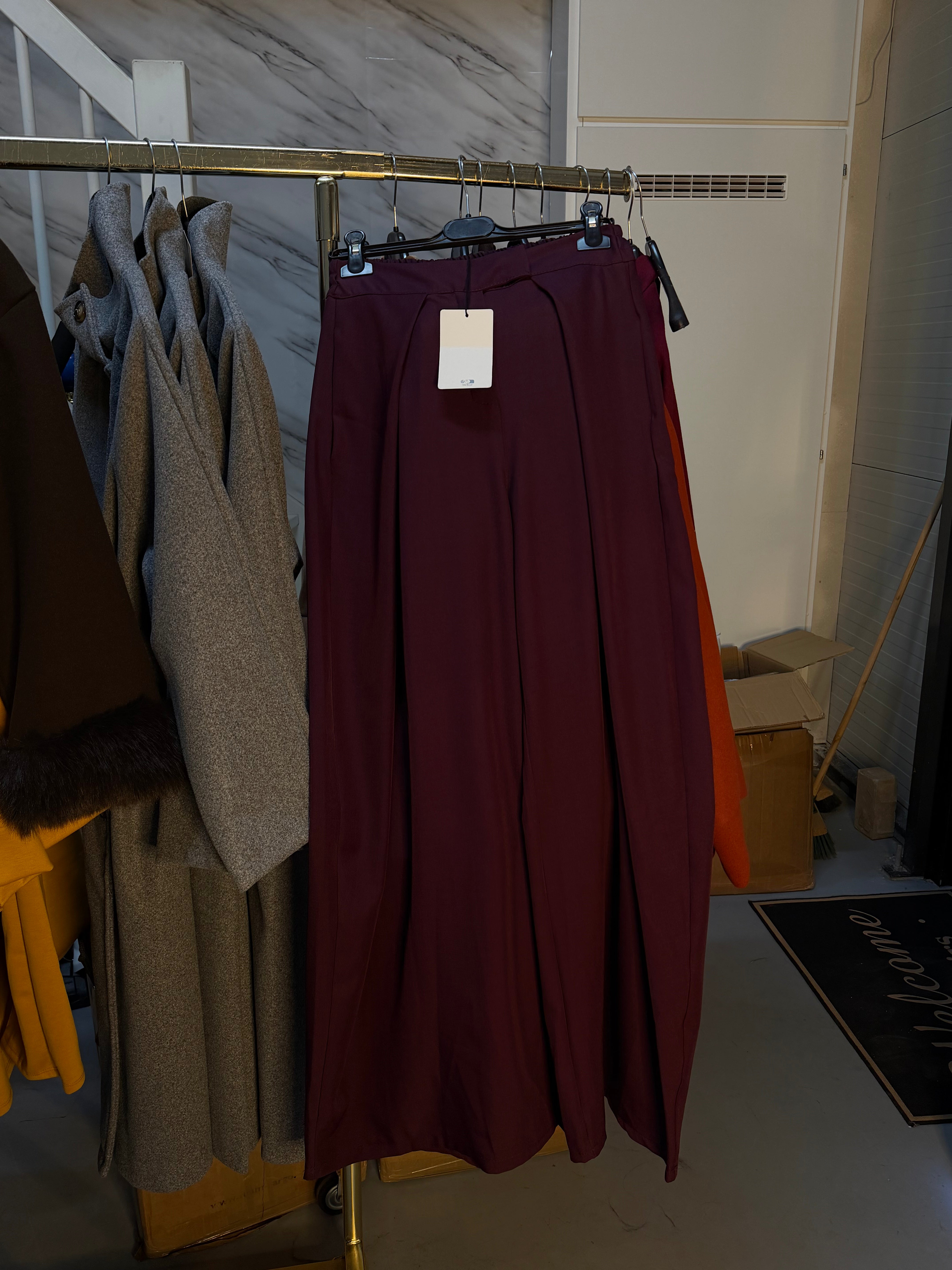 ii.norr pantalon en burgundy