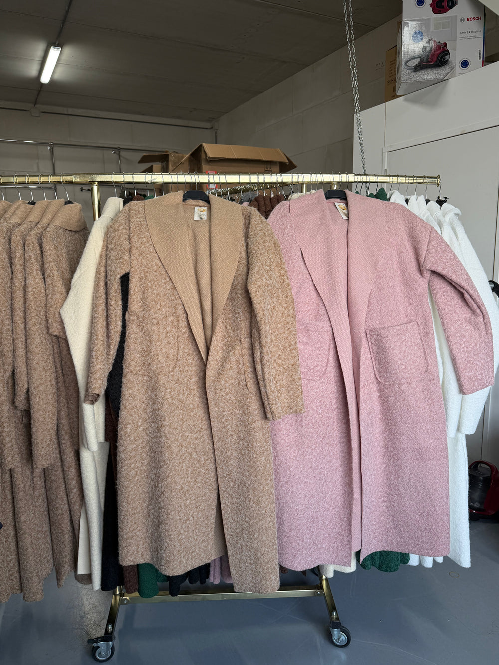 Moos Camel en roze teddy jassen