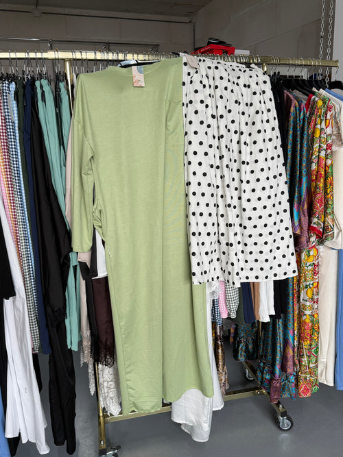 Coverd26 T shirt jurk mint groen en witte stippels rok