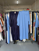 Youssra T shirt jurk blauw en navy ballonnen jurk