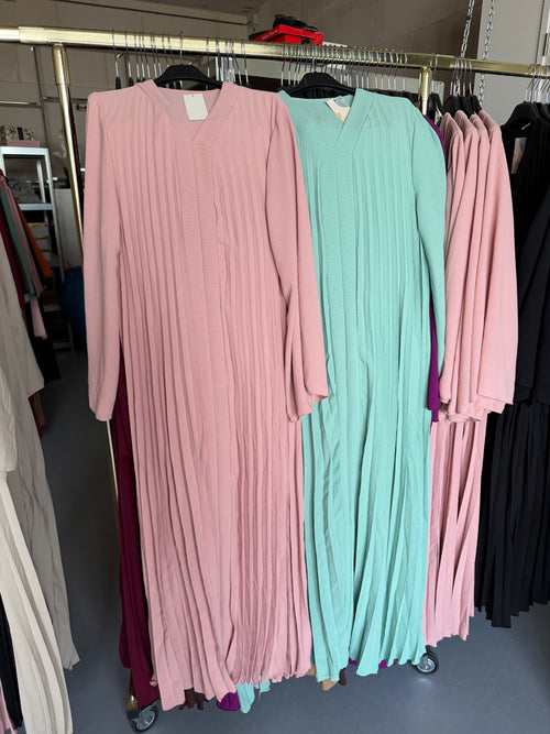 Shanice roze en turqoise flora jurken.