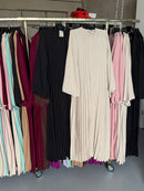 User263736258 beige en zwart flora jurken