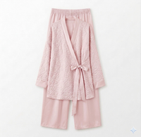 BLOEMEN KIMONO MET SATIJNEN BROEK - licht roze