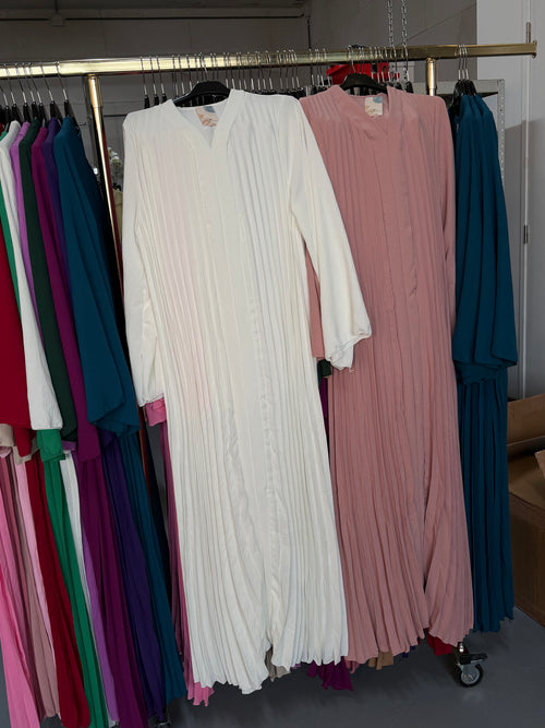 Shima028 wit en nude roze flora jurke.