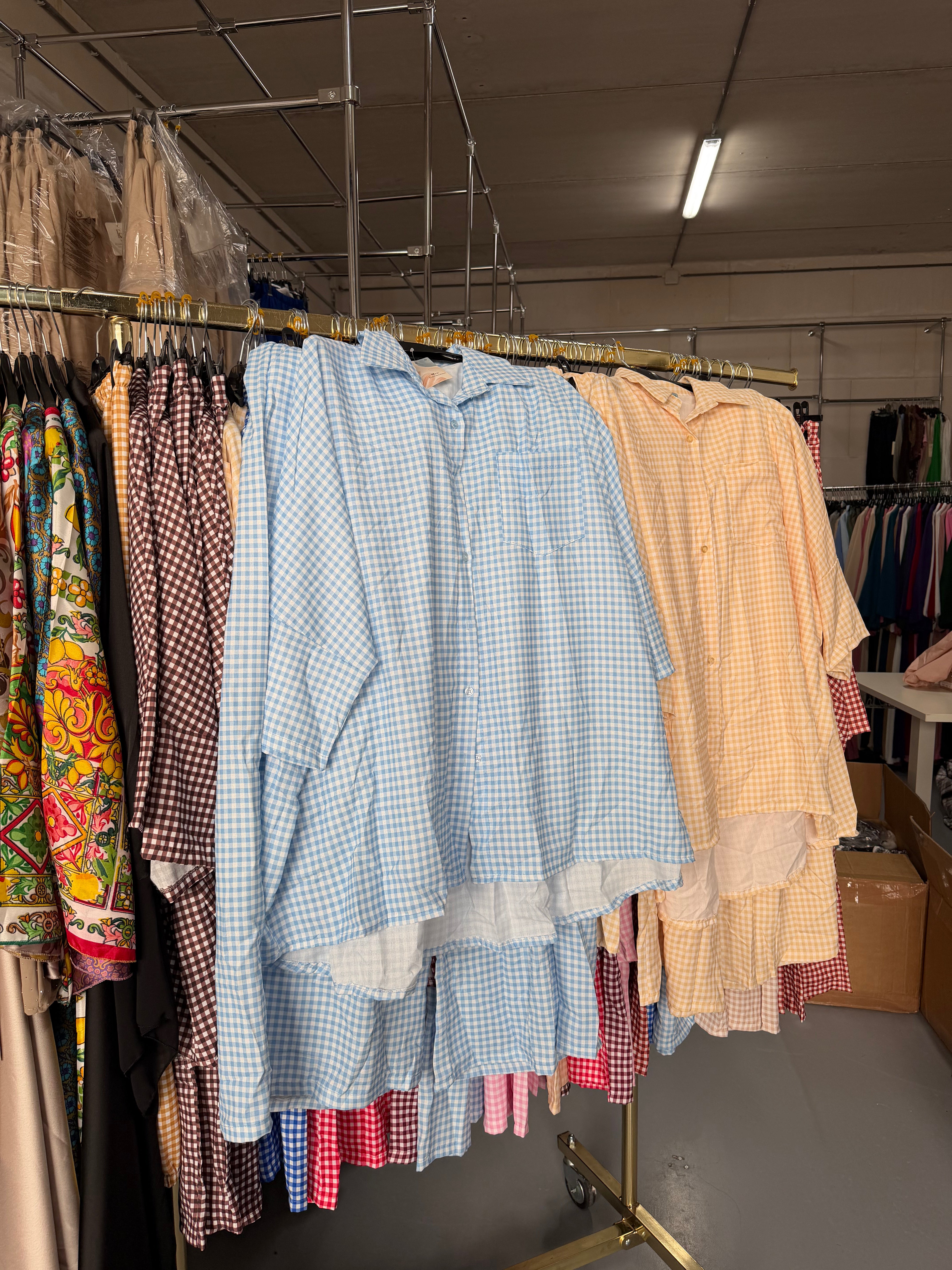 Mimi maat L licht blauw en butter yellow ruitje broek setjes