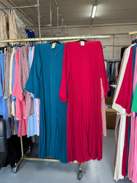 Meena1607  rood en petrol blauw flora jurken