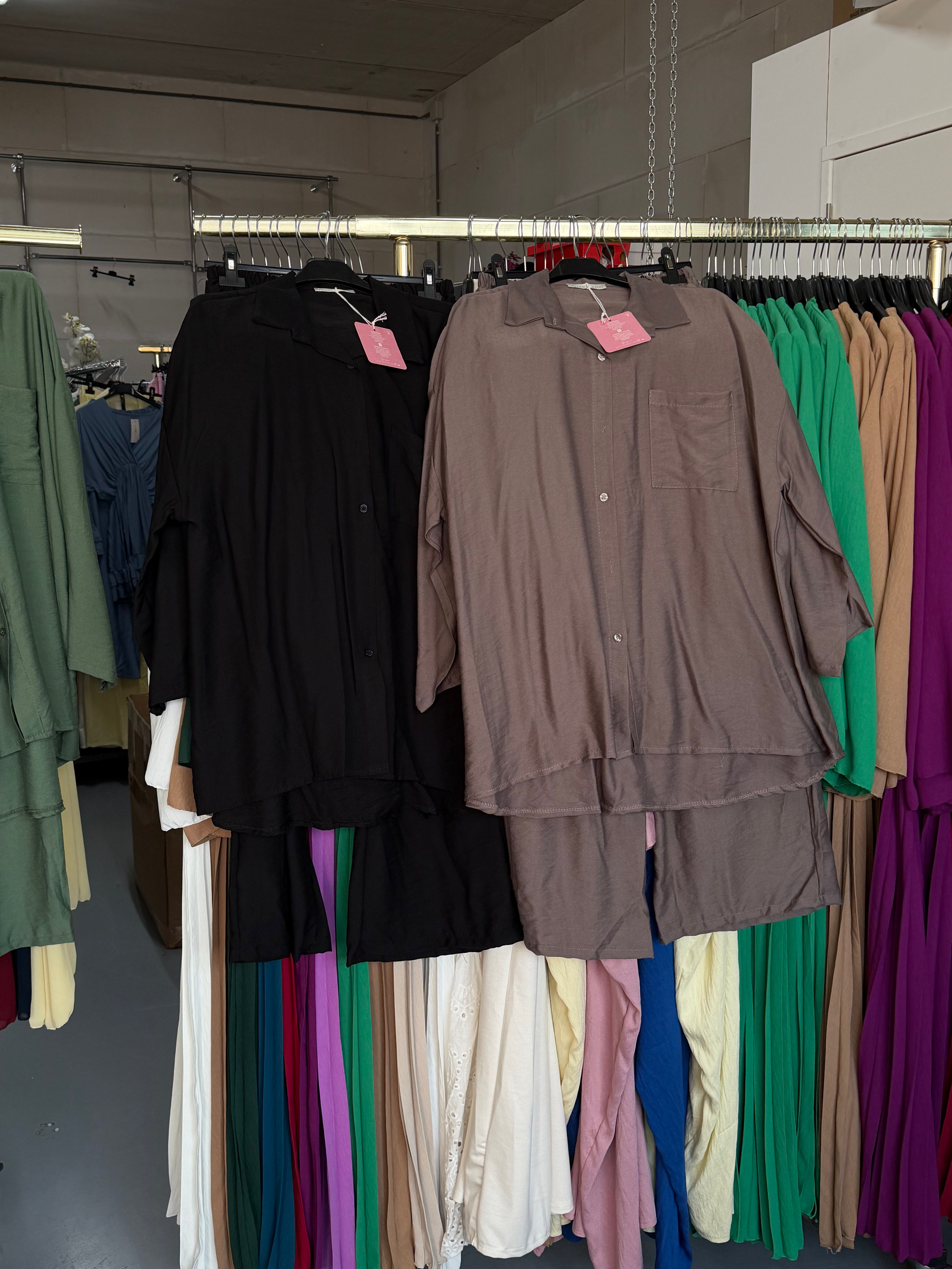 Vanshika taupe en zwart viscose broek setjes