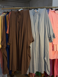 Tangaouia22 taupe en licht blauwe Sahara jurken