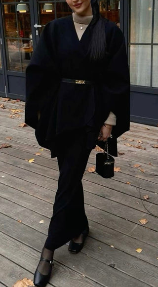 Inaya manteljas met riem (lange versie) - zwart