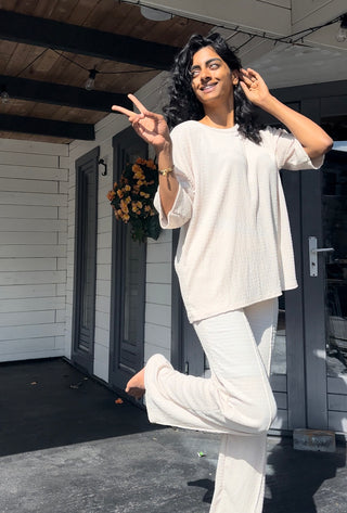 CRÊPE KORTE MOUWEN TWEEDELIG SET BEIGE