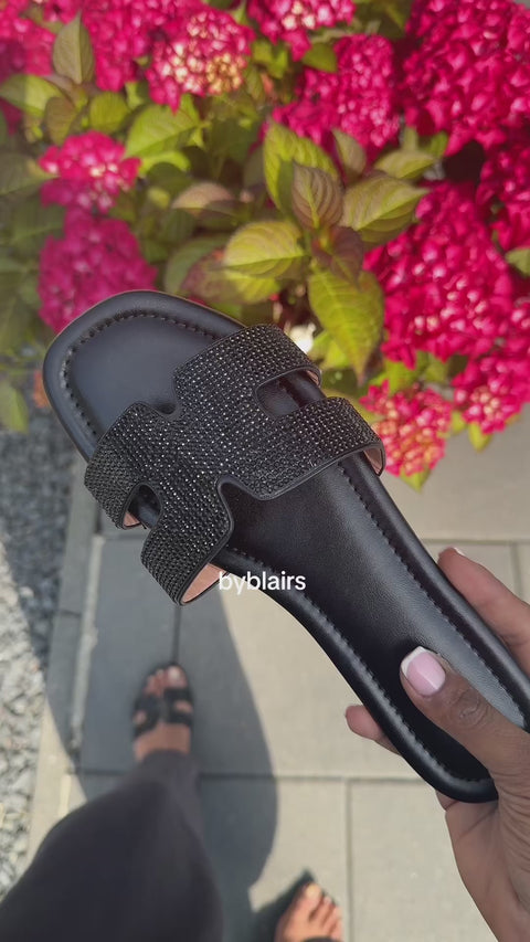 SLIPPERS MET GLITTERS ZWART