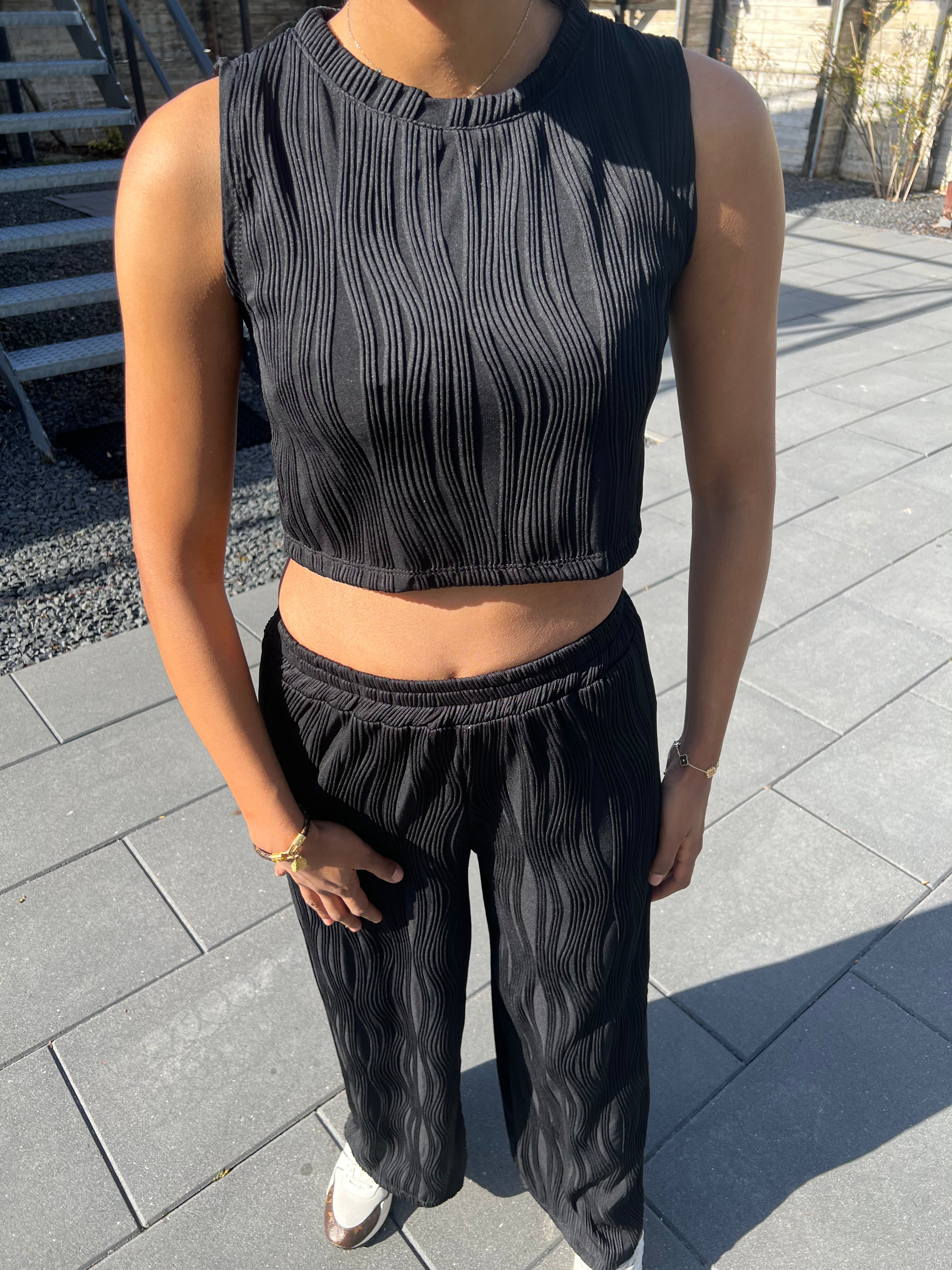 طقم مكون من قطعتين من TESSA Waves TWINSET
