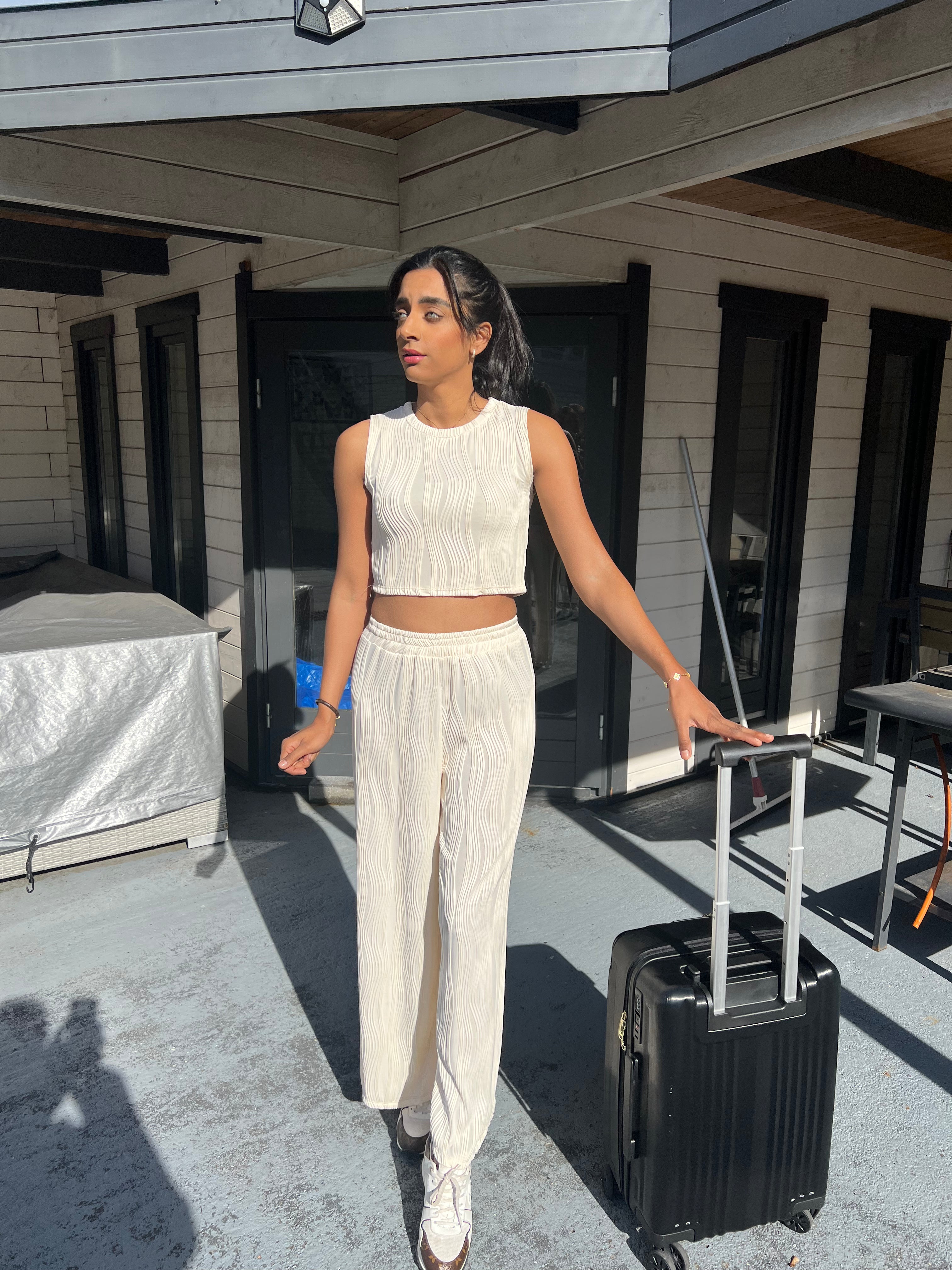 طقم مكون من قطعتين من TESSA Waves TWINSET